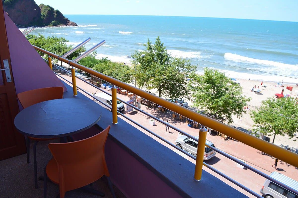 monlight otel çakraz