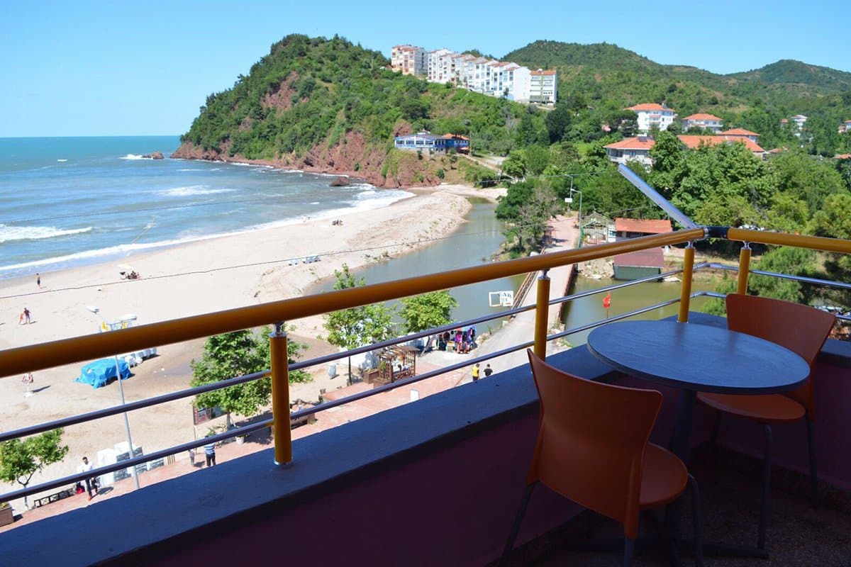 monlight otel çakraz