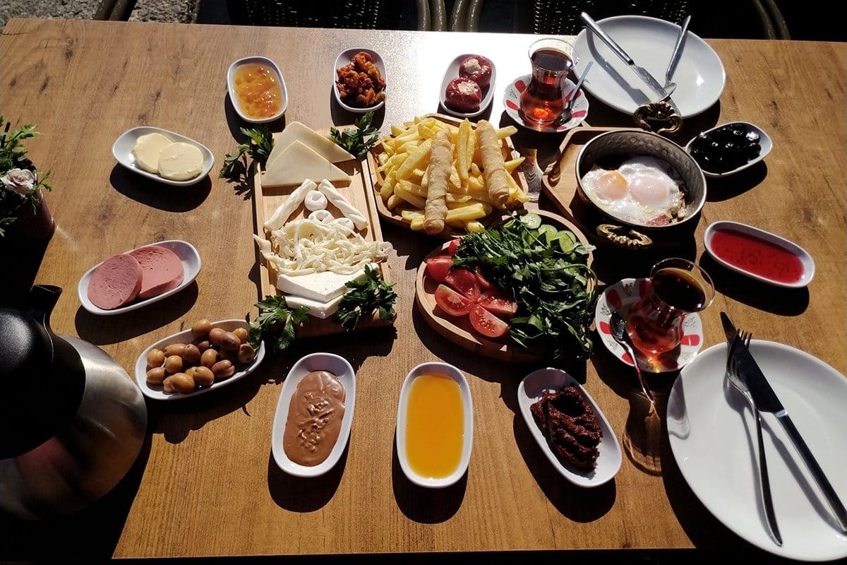 Turgut Reis Kafe